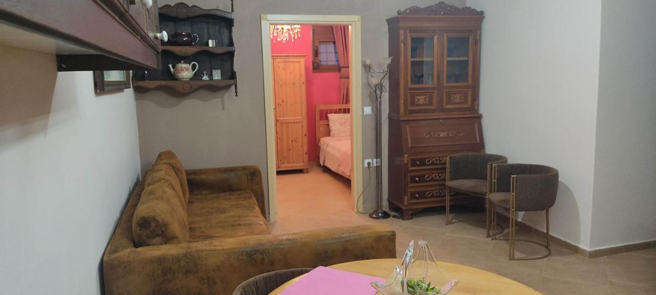 Maison Du Bonheur Kalambaka Esterno foto